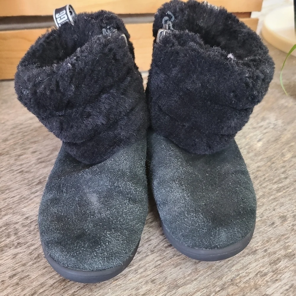 UGG Mini Fluff Black Boots Kids Size 12